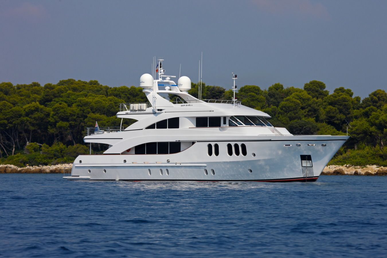 SEA SHELL yacht for sale (Fittipaldi, 34m, 2009)